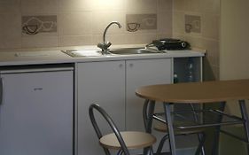 Victor Hugo Central Apartment